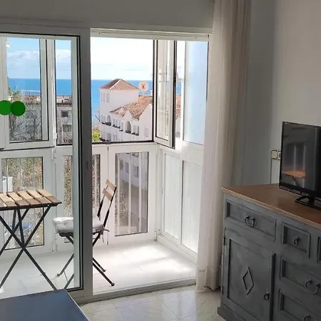 Apartment Gaviota Holidays Piscina Y Playa *