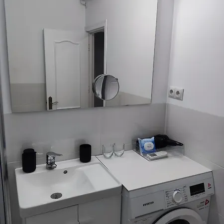 Apartment Gaviota Holidays Piscina Y Playa *