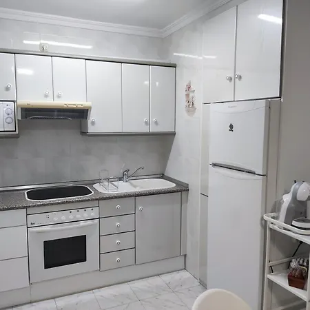 Apartment Gaviota Holidays Piscina Y Playa *