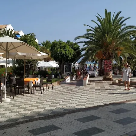 Gaviota Holidays Piscina Y Playa Apartment *